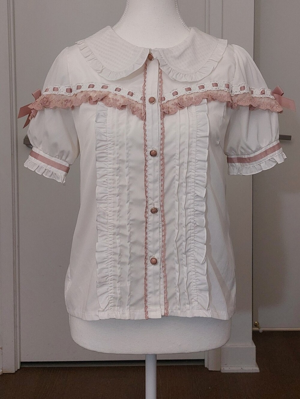 Liz Lisa Blouse